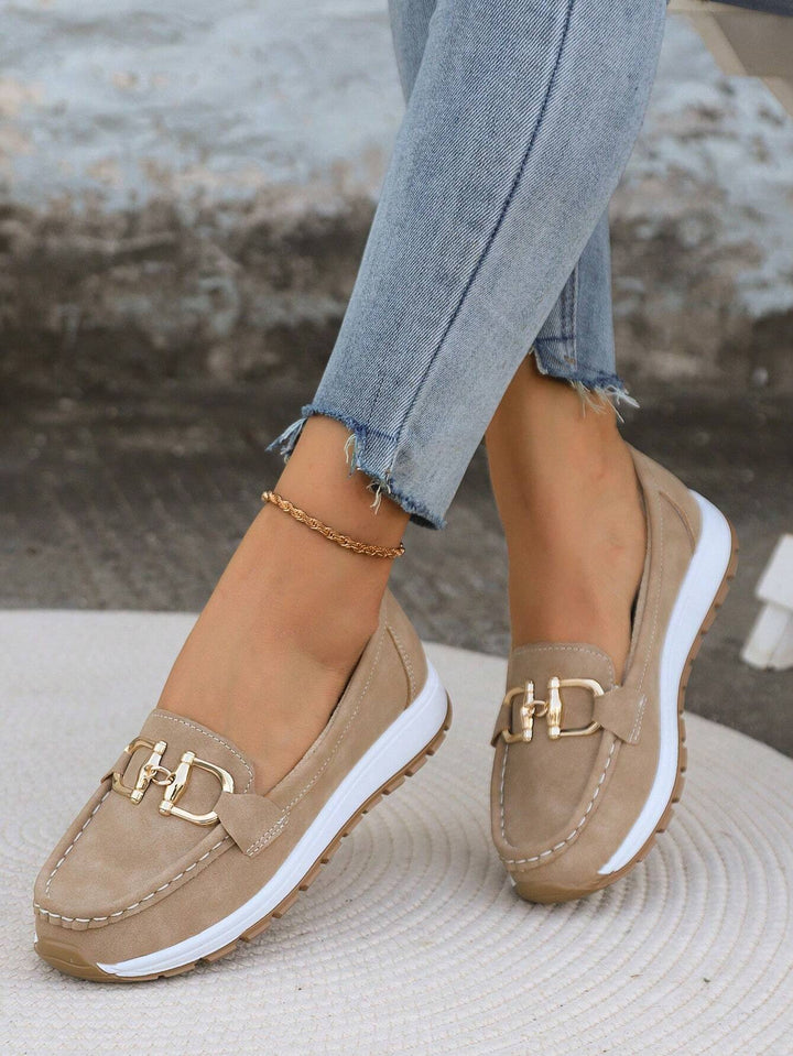 Lilly - Sleek Buckle Flat Loafers