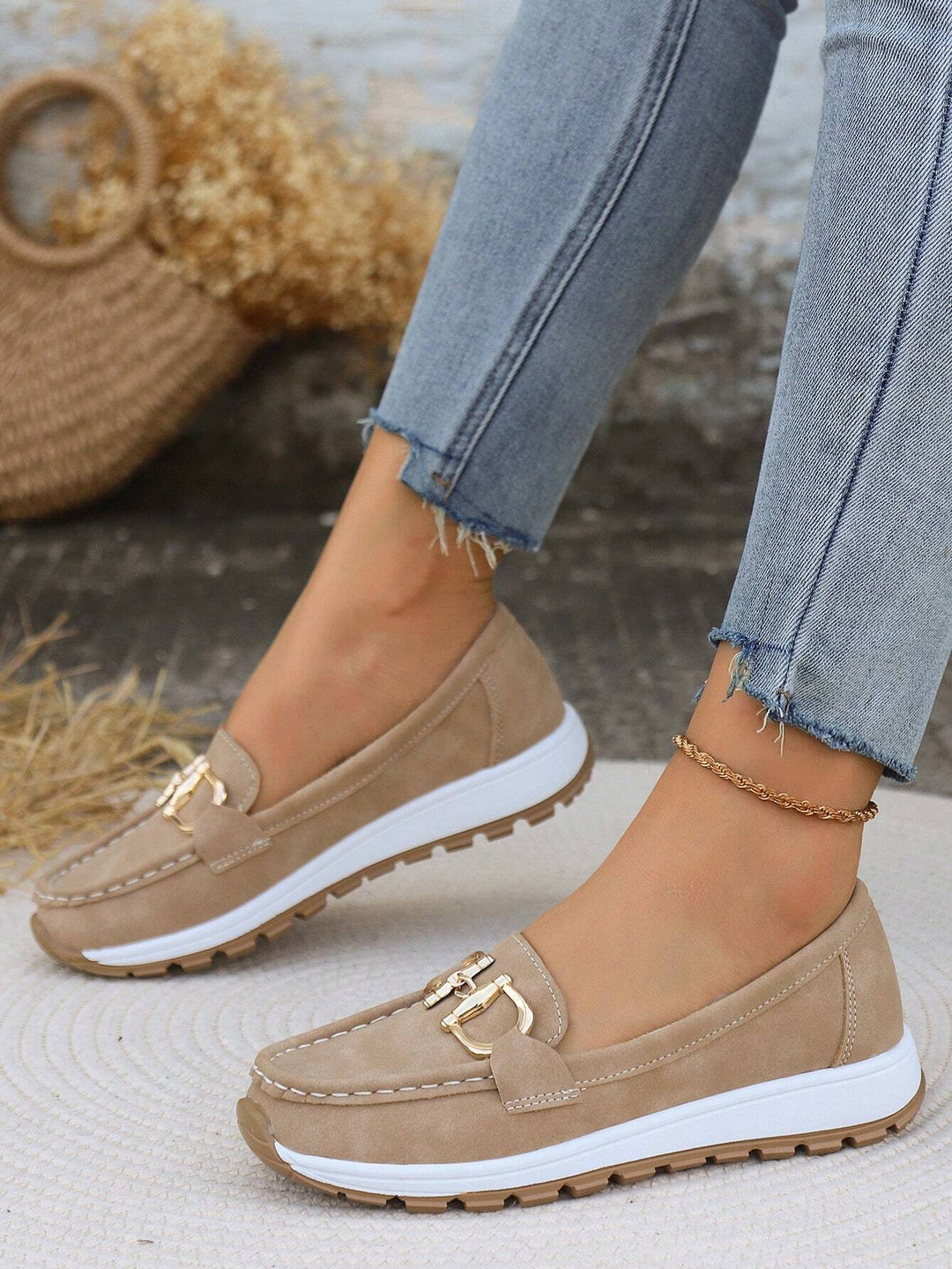 Lilly - Sleek Buckle Flat Loafers