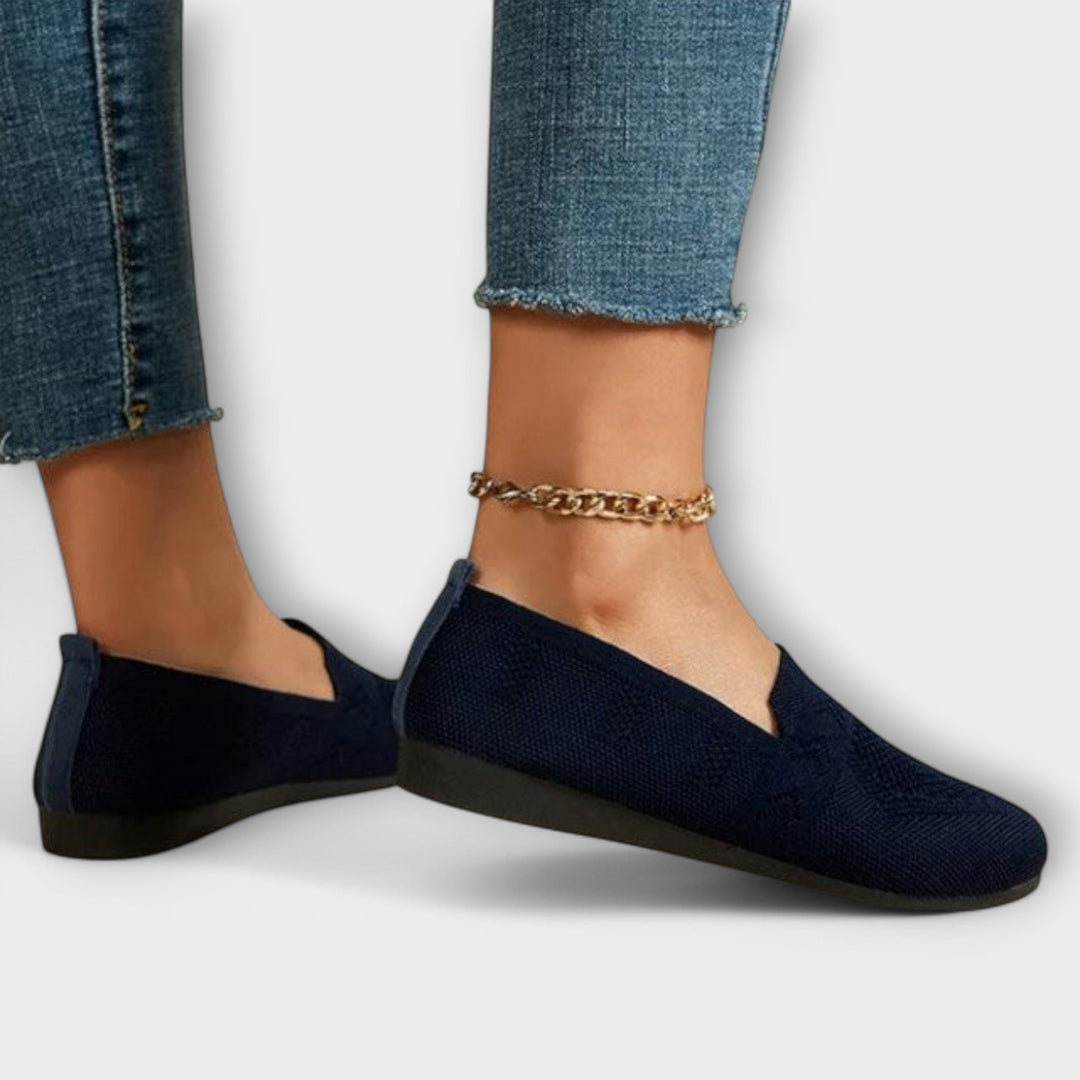 Jasz | Chic and Lightweight Loafers