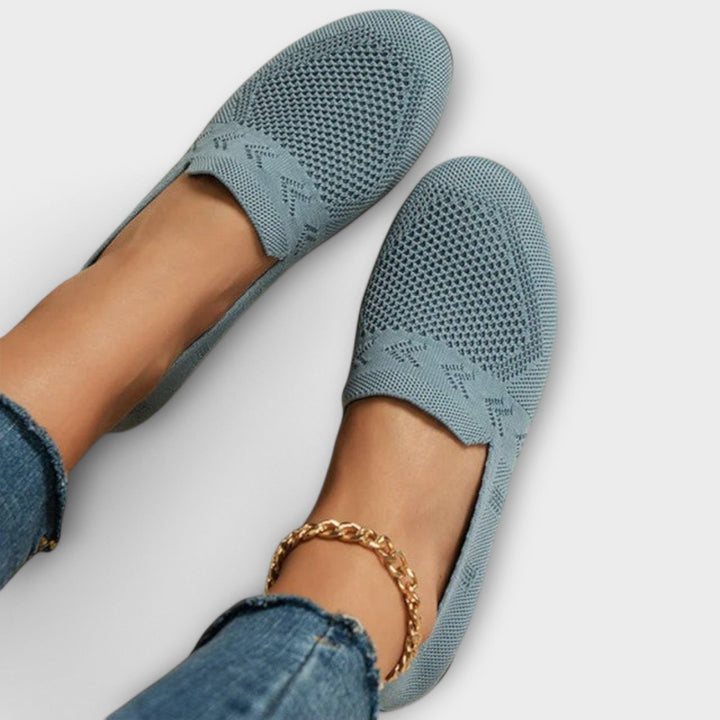 Jasz | Chic and Lightweight Loafers