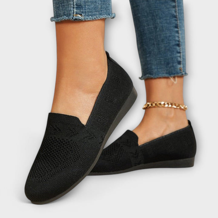 Jasz | Chic and Lightweight Loafers