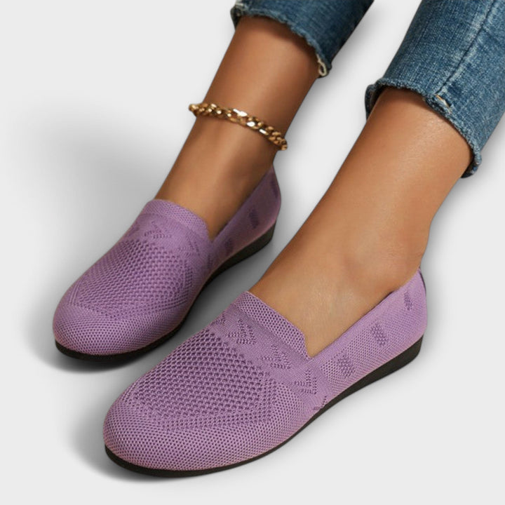 Jasz | Chic and Lightweight Loafers