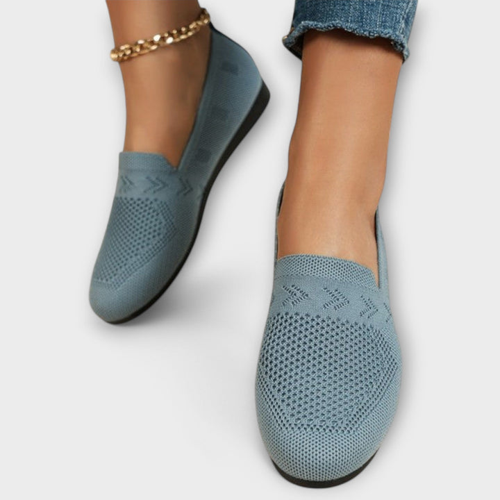 Jasz | Chic and Lightweight Loafers