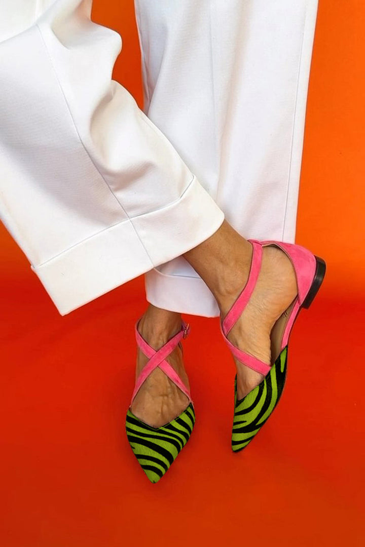 Zara | Chic and Elegant Flat Shoes