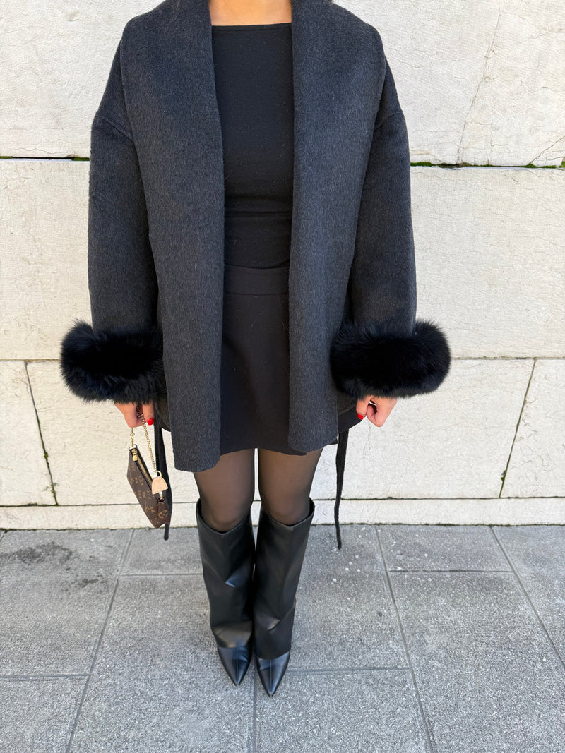 Aurora | Luxurious and elegant women's wool coat