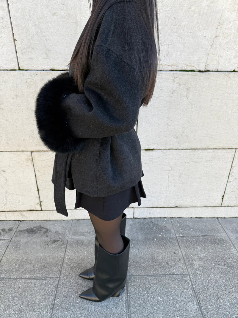 Aurora | Luxurious and elegant women's wool coat
