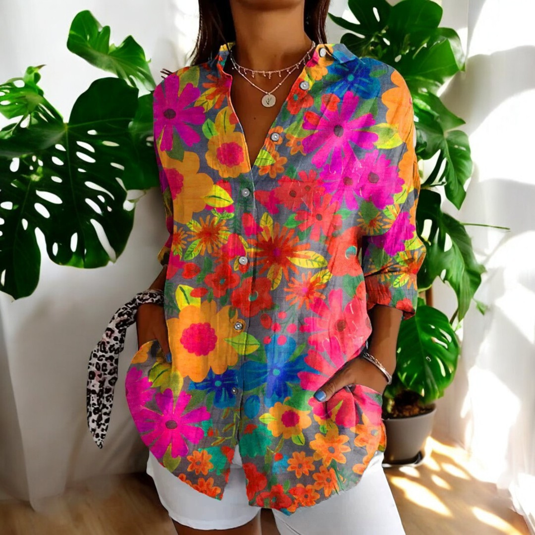 Christy | Retro-Inspired Blouse