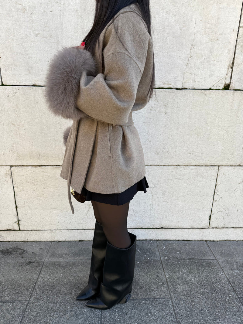 Aurora | Luxurious and elegant women's wool coat