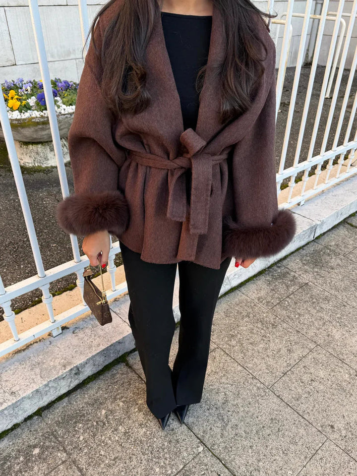 Aurora | Luxurious and elegant women's wool coat