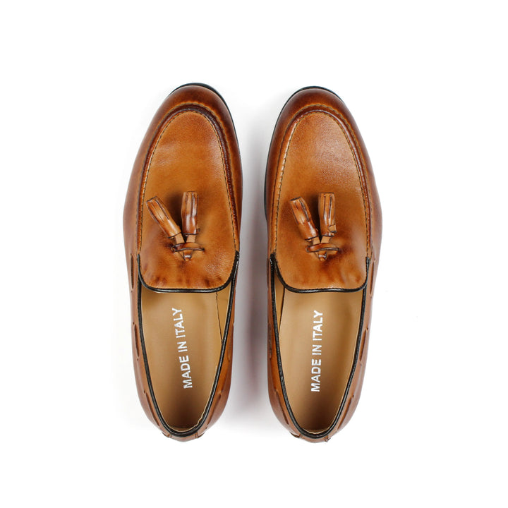 Leather Loafers with Tassels in Cognac