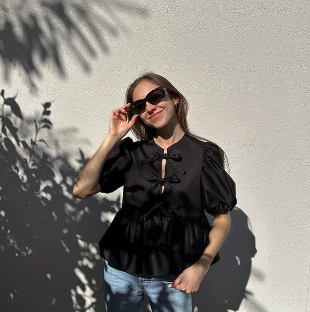 Jo | Bow-Embellished Top