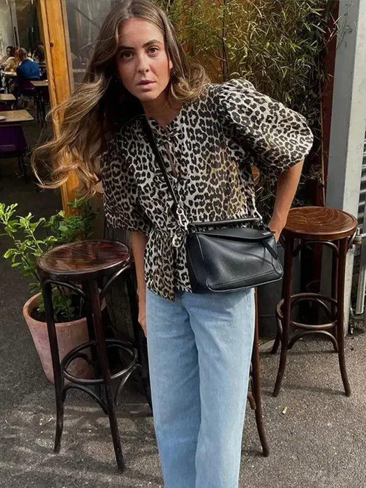 Jo | Bow-Embellished Top