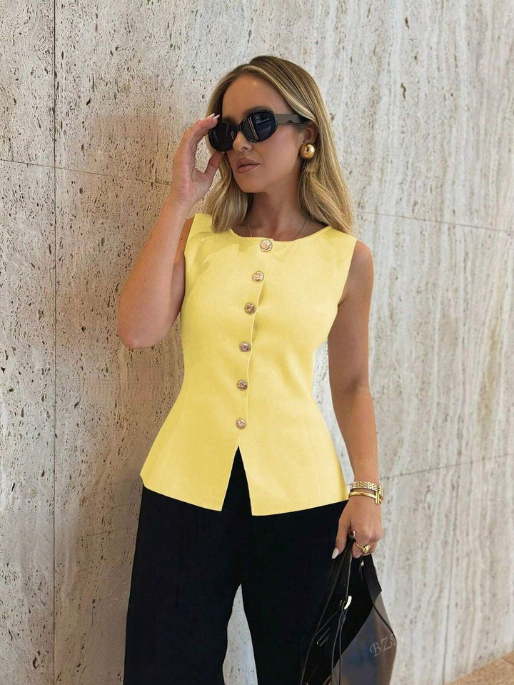 Gaby | Sleeveless Button-Up Blouse