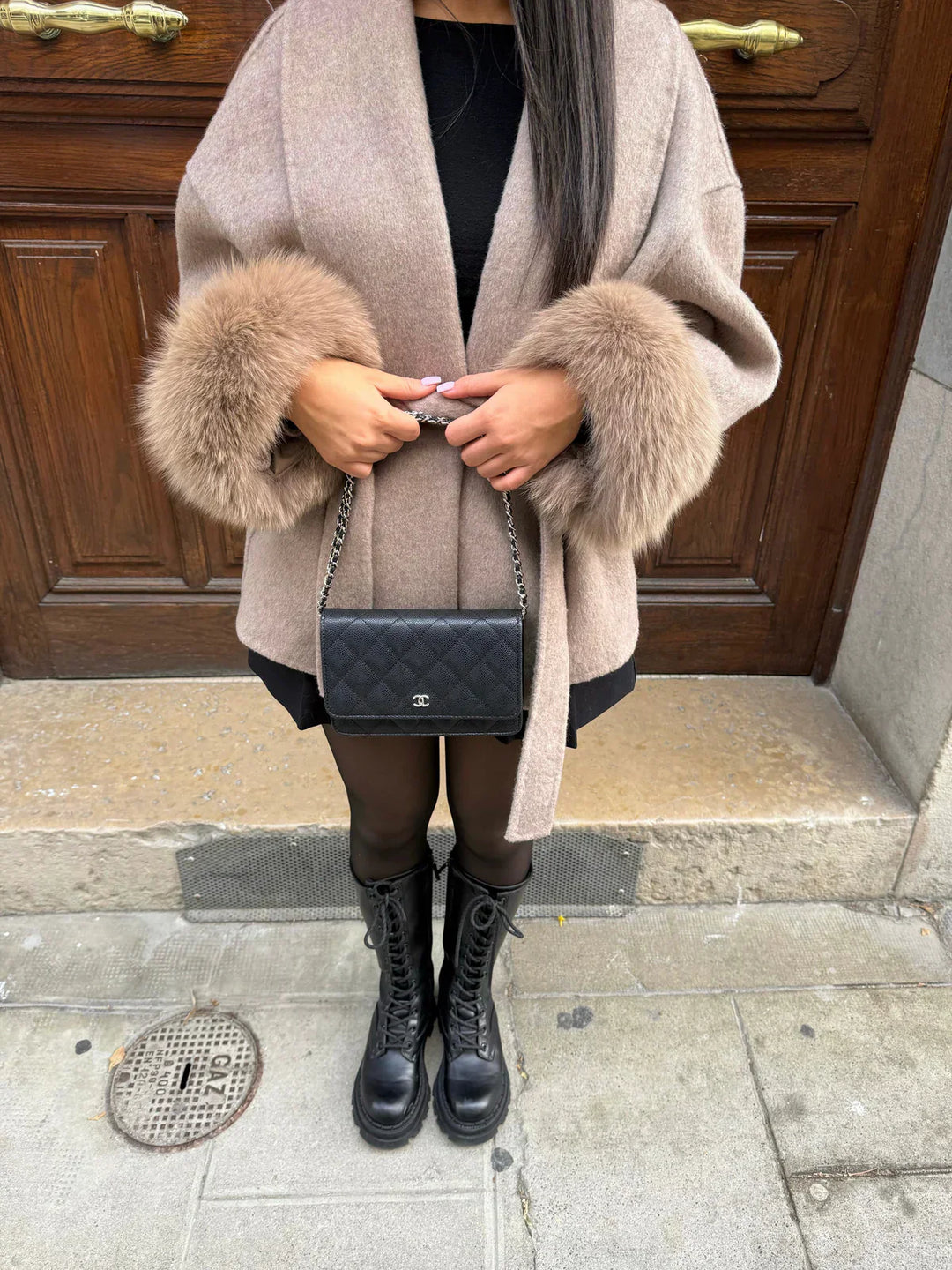 Aurora | Luxurious and elegant women's wool coat