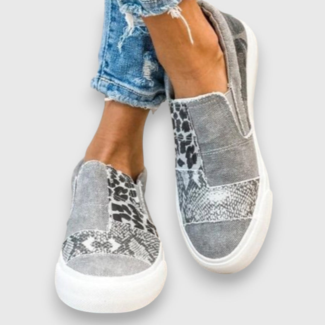 Noemi | Retro-Inspired Slip-On Sneakers